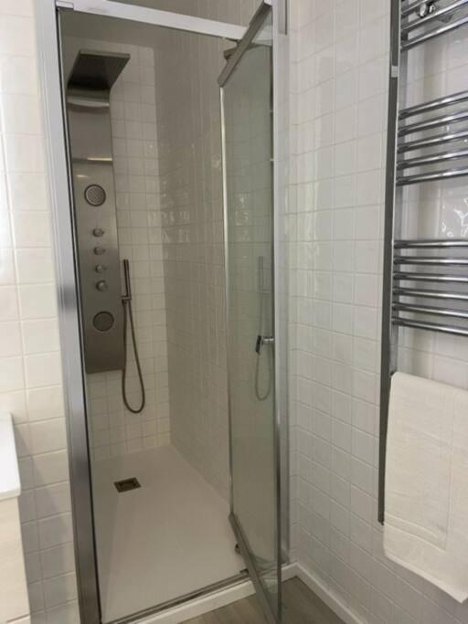 Modern 1 Bedroom Center Apartment Aveiro